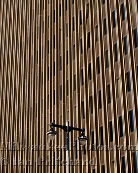 Photograph of Vertical Lines from www.MilwaukeePhotos.com (C) Ian Pritchard