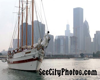 Windy and Downtown Skyline by Ian Pritchard